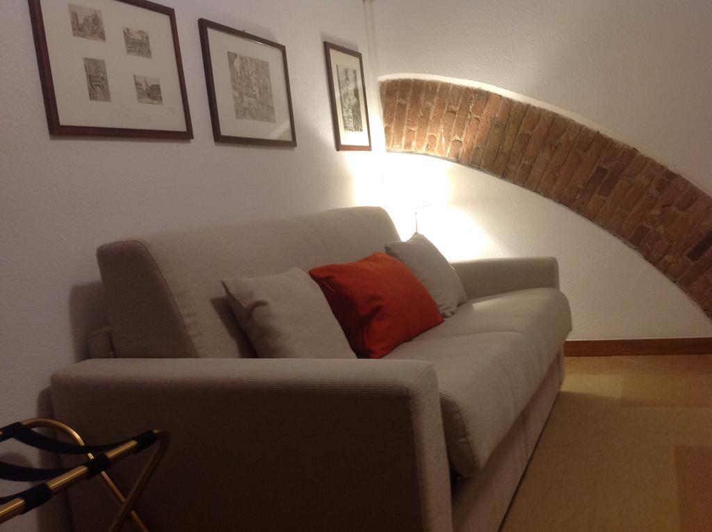 Bed and Breakfast Diaz 18 Verona Exterior foto